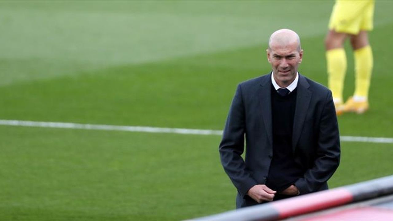 Zinedine Zidane: Mbappe, Madrid'e gidecek...