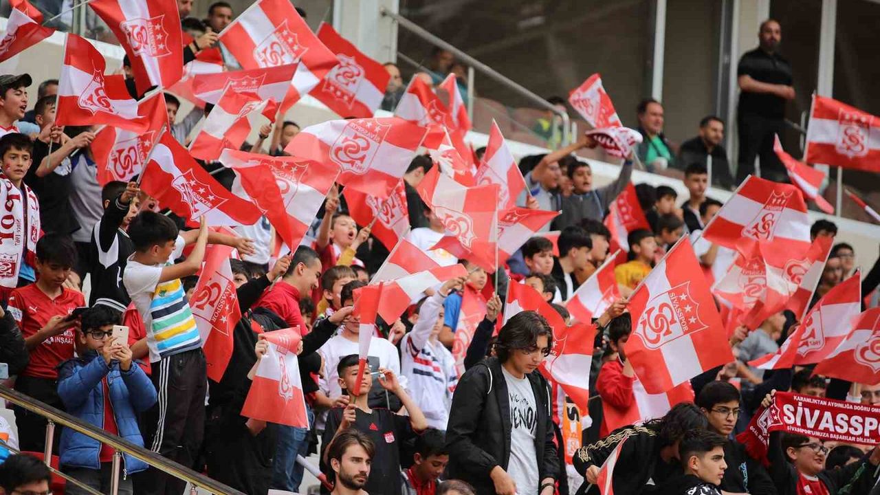 Sivasspor - Trabzonspor maçının bilet fiyatları ne kadar? Sivasspor- Trabzonspor maçına bilet al