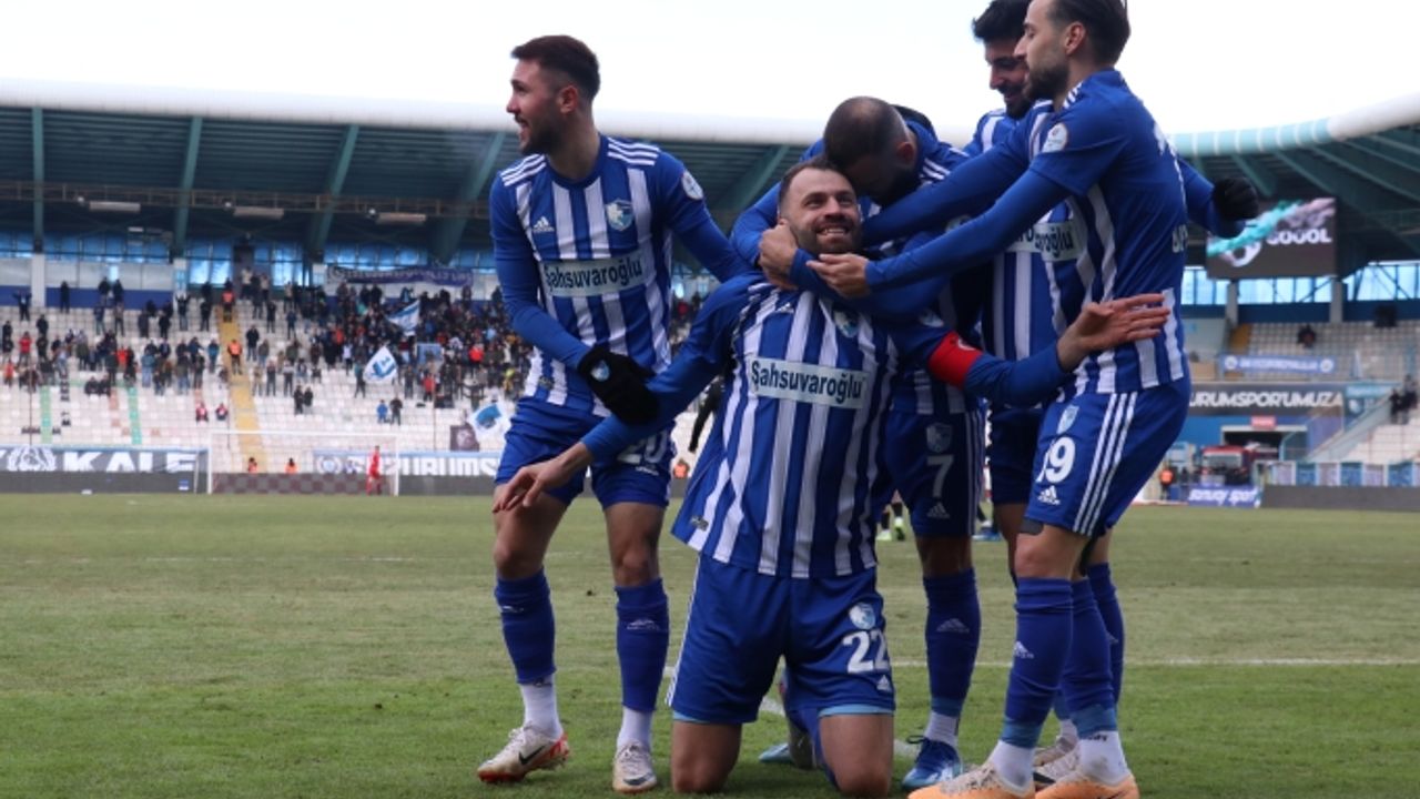 Erzurumspor FK evinde hata yapmadı: 3 puanı 2 golle aldı