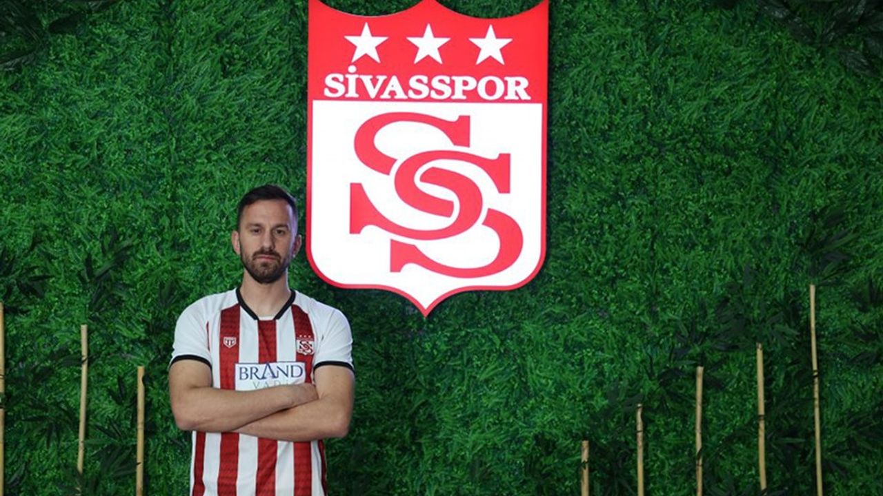 Sivasspor, orta saha transferini duyurdu