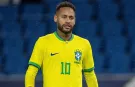Neymar ve Felipe Melo yeni kurala isyan etti