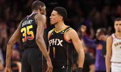 Devin Booker tarih yazdı; Phoenix Suns ilk maçını kazandı