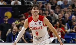 Cedi Osman, üç takımlı takasta San Antonio Spurs'e transfer oldu