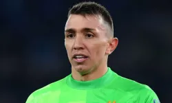 Muslera'dan sözleşme cevabı!