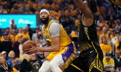 Anthony Davis 186 milyon dolar karşılığında 3 yıl daha Los Angeles Lakers'ta