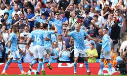 Erling Haaland rekor kırdı! Manchester City farklı kazandı