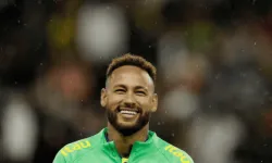 Neymar'dan sevgilisine 133 milyonluk jest: Hediyeyi duyanlar şok oldu!