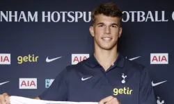 Tottenham, genç yıldıza imza attırdı