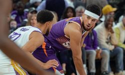 Booker 32 attı, Suns Warriors'ı deplasmanda mağlup etti