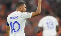 Kylian Mbappe tüm efsaneleri teker teker geçiyor: Michel Platini'yi de geride bıraktı