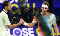 Daniil Medvedev - Stefanos Tsitsipas Canlı İzle | Spor Smart İzle