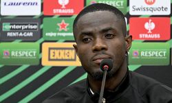 Bailly maça devam edemedi: Beşiktaş son durumu açıkladı