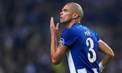 Pepe, Portekiz'de ayın oyuncusu oldu!