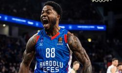 Tyrique Jones büyük oynadı: Efes,  Panathinaikos‘u geçti