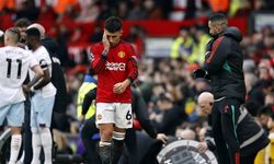 Manchester United'a, Martinez'den kötü haber