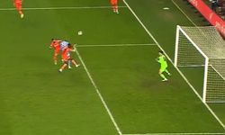 Trabzonspor'dan penaltı tepkisi: Hakem devam ettirdi