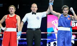 Busenaz Sürmeneli, Avrupa Boks Şampiyonası'nda finale yükseldi