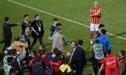 Galatasaray'ın yıldızı Mauro Icardi, Fenerbahçe'yi neden alkışladığını açıkladı