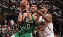 Jayson Tatum sırtladı; Celtics, Cavs Karşısında kazanarak seride 3-1 öne geçti