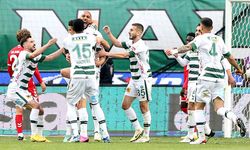 Konyaspor fişi ilk yarıda çekti: Ligde kalma yolunda altın 3 puan