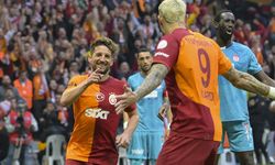 Şampiyonluk yolu açılıyor: Galatasaray Sivasspor'u bozguna uğrattı!