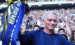 Fenerbahçe'ye 127 milyon euro'luk golcü geliyor! Mourinho ikna etmek için çalışmalara başladı