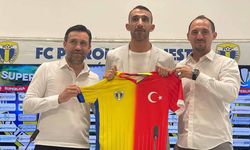Mehmet Topal ilk maçına çıktı
