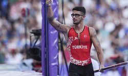 Ersu Şaşma sırıkla atlamada Olimpiyat 5’incisi oldu!