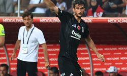 Beşiktaş'a kaptanından kötü haber