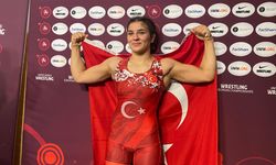 Nesrin Baş'a Hasan Arat'tan destek ve teselli: Milli güreşçinin yanında!