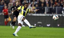 Fred'den Fenerbahçe taraftarına: "Çalışmaya devam edeceğiz"