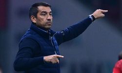 Giovanni van Bronckhorst hakeme öfkeli: "Bir açıklama bekliyorum"