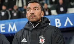 Van Bronckhorst yolcu listesini hazırlıyor! Beşiktaş'ta yaprak dökümü hazırlığı...