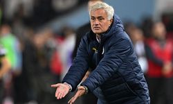 Mourinho için flaş iddia: İngiliz ekibine sıcak bakıyor!