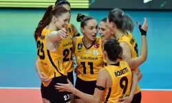 VakıfBank kazanarak başladı