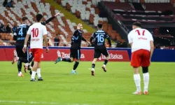 Adana Demirspor, kupada uzatmalarda tur biletini aldı!