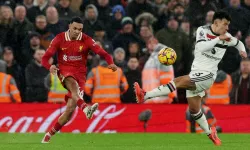 Liverpool - Manchester United maçı berabere bitti