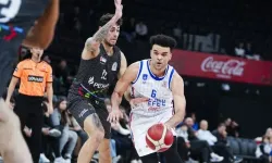 Anadolu Efes evinde mağlup!