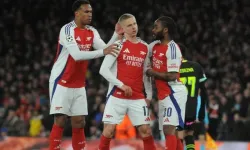 Arsenal, Şampiyonlar Ligi'nde turu rahat aldı!