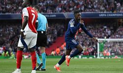 PSG, Arsenal deplasmanında kazandı: Finale göz kırptı!