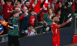 Premier Lig'de şampiyon Liverpool!