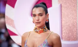 Dua Lipa'nın Galatasaray'dan istediği şaşırttı!