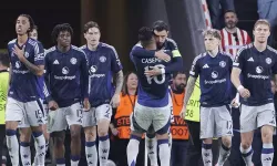 Manchester United oyuncuları, aileleri için uçak tuttu!