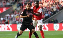Benfica puan kaybetti: Şampiyon Sporting oldu!