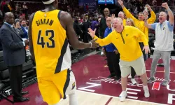 Indiana Pacers, Cleveland Cavaliers karşısında turladı!