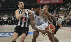 Anadolu Efes, seriyi 2-1'e getirdi!