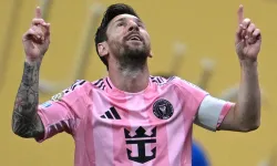Lionel Messi, FIFA kurallarını tanımadı!