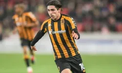 Abdülkadir Ömür, Antalyaspor'a imza atıyor
