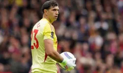 Emiliano Martinez, Manchester United'a gidiyor