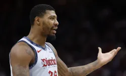 Lakers'a Marcus Smart takviyesi!